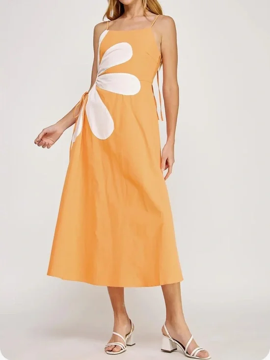 Floral Cutout Midi Dress - Picture 7 of 16